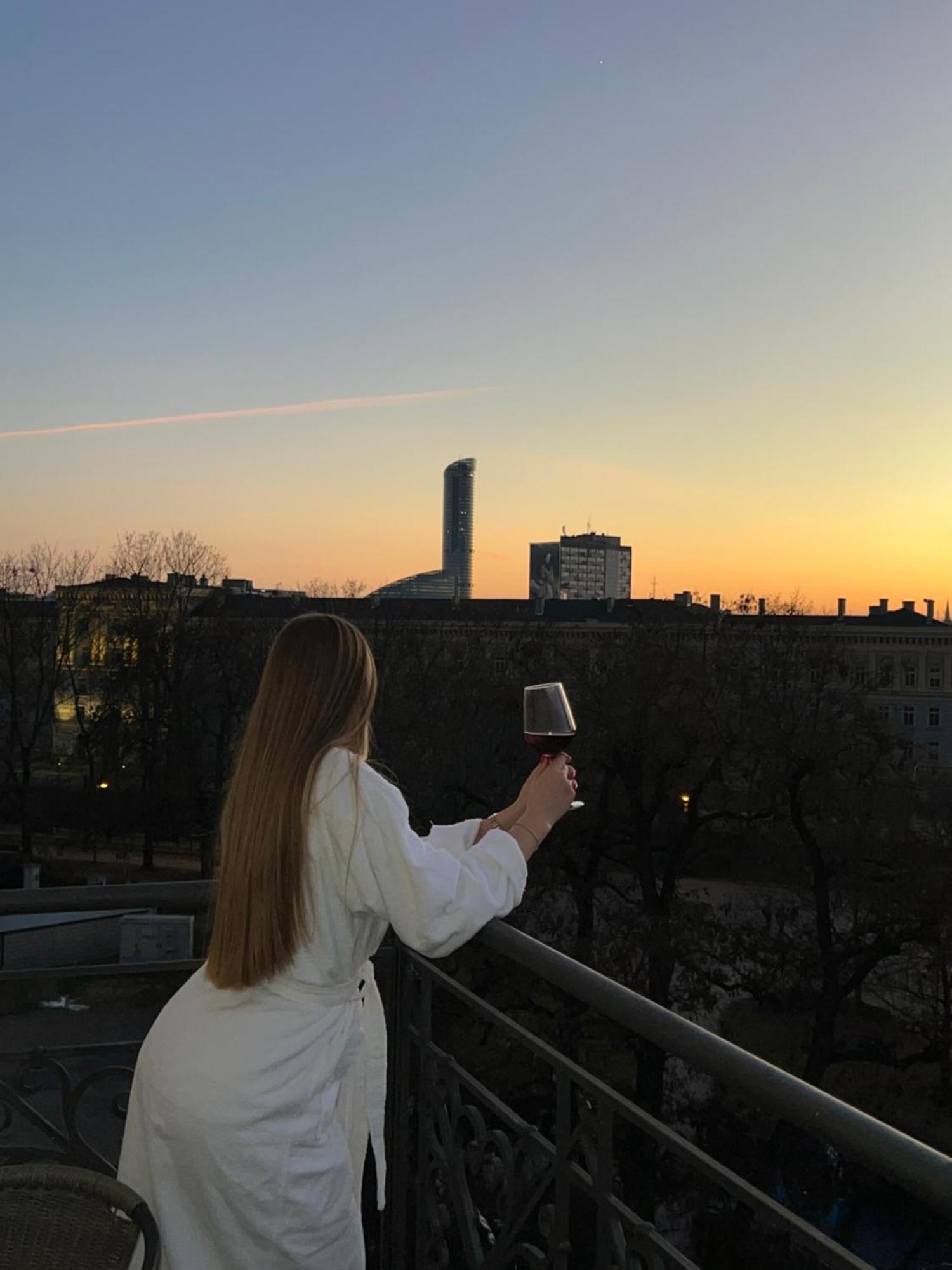 Joyinn Aparthotel Wrocław Eksteriør bilde